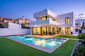 VillaSwimmingpoolMalaga, Rincon De La Victoria